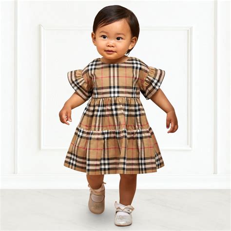 baby girl burberry outfits